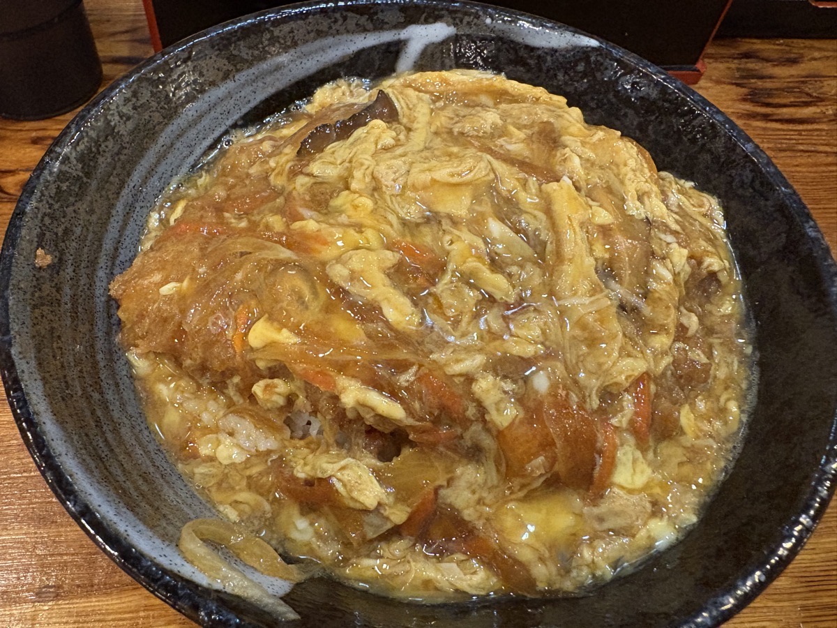 IMG_0871.jpeg 六白 カツ丼 2025