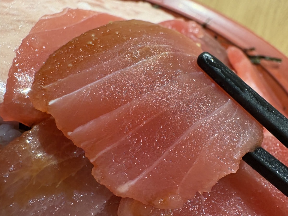 IMG_1271.jpeg すき家 まぐろ鉄火丼 2025