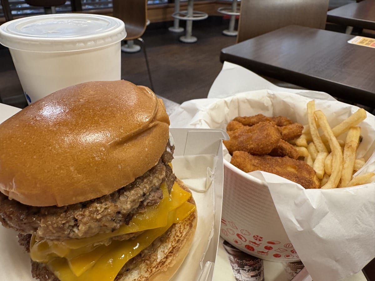 IMG_1797.jpeg 閉店 ロッテリア 鹿児島