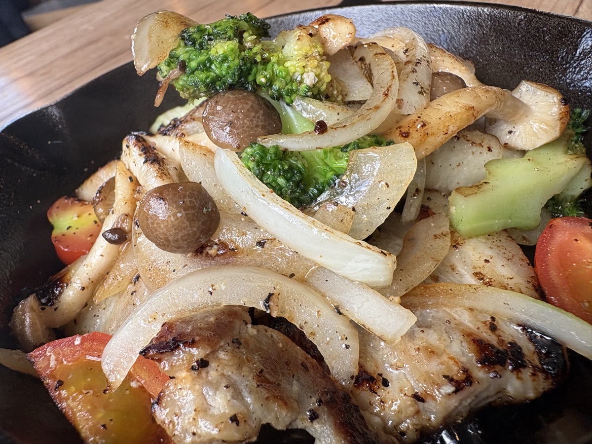 IMG_2291.jpeg すずめ 昼飲み