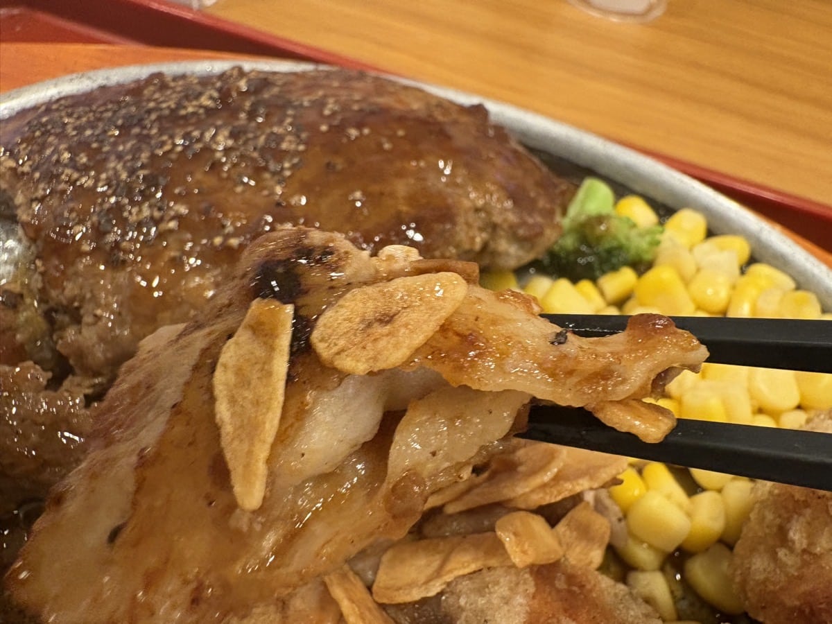 IMG_3407.jpeg ジョイフルトリプルミートコンボ