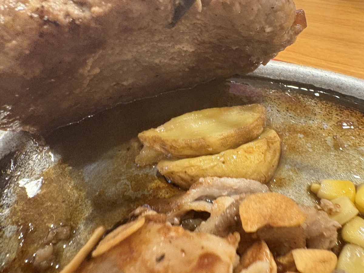 IMG_3409.jpeg ジョイフルトリプルミートコンボ