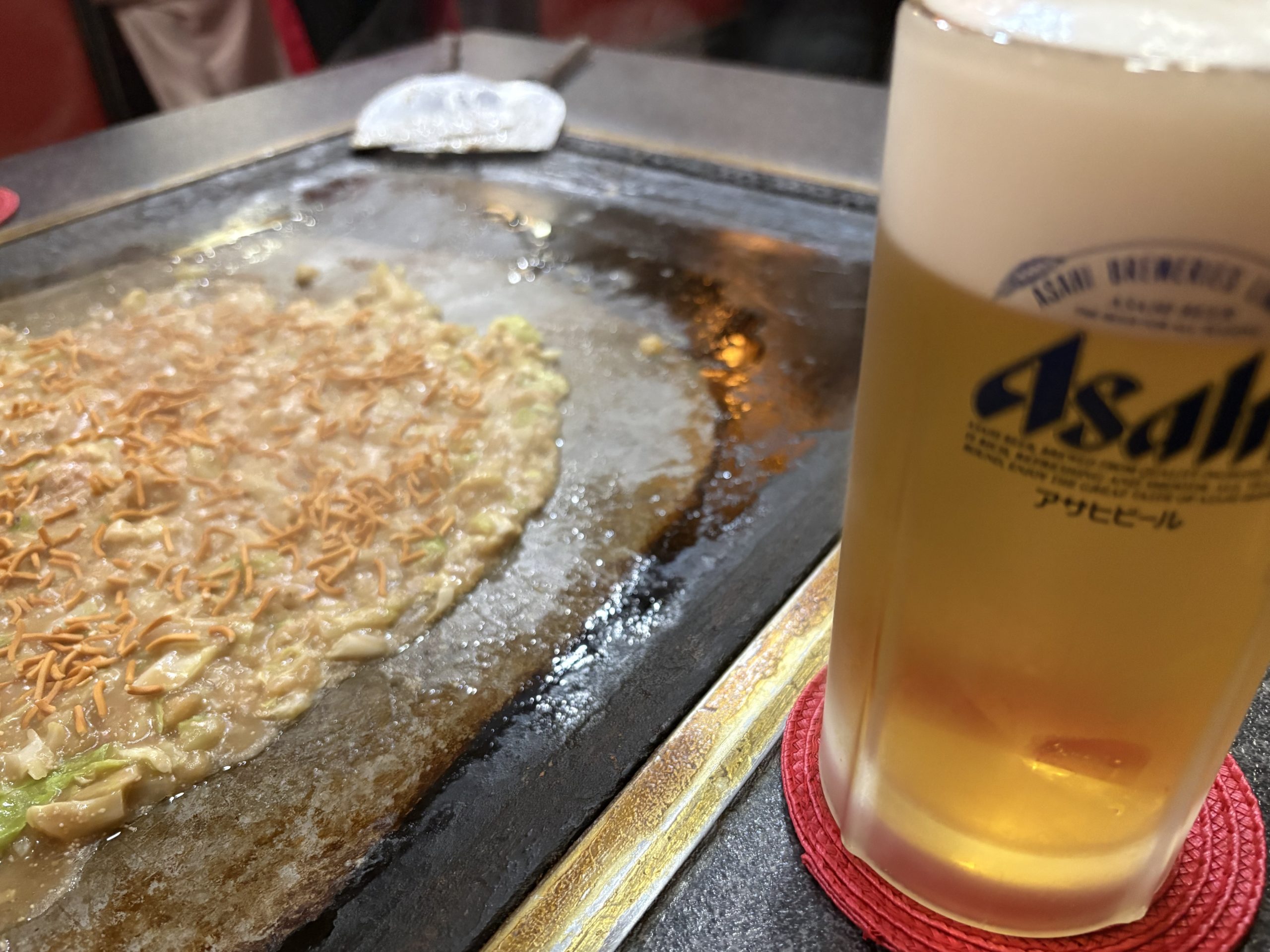 もんじゃ焼きとビール